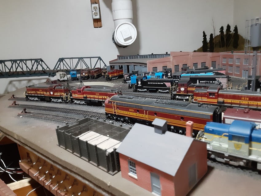 CONCORD, NH The ModelRails Model Railroad and Toy Train Photo Archive
